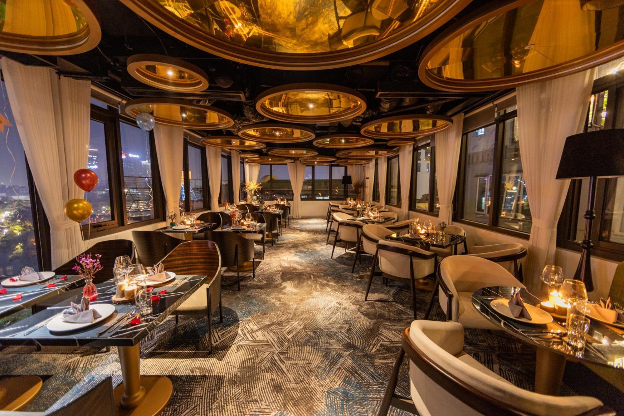 Le Premier Hotel & Rooftop Bar Hanoi Exterior foto